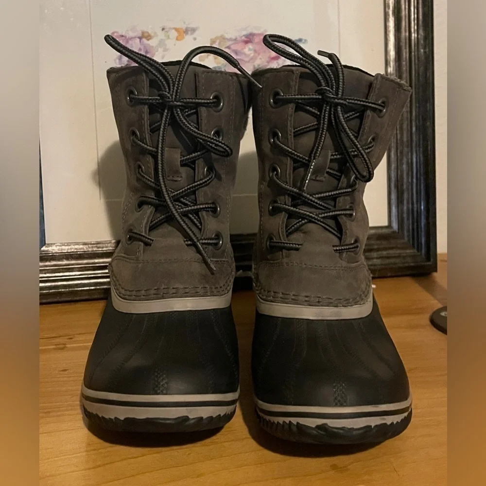 SOREL Slim-pack II Lace Boot - Women's | Color: Quarry & Black